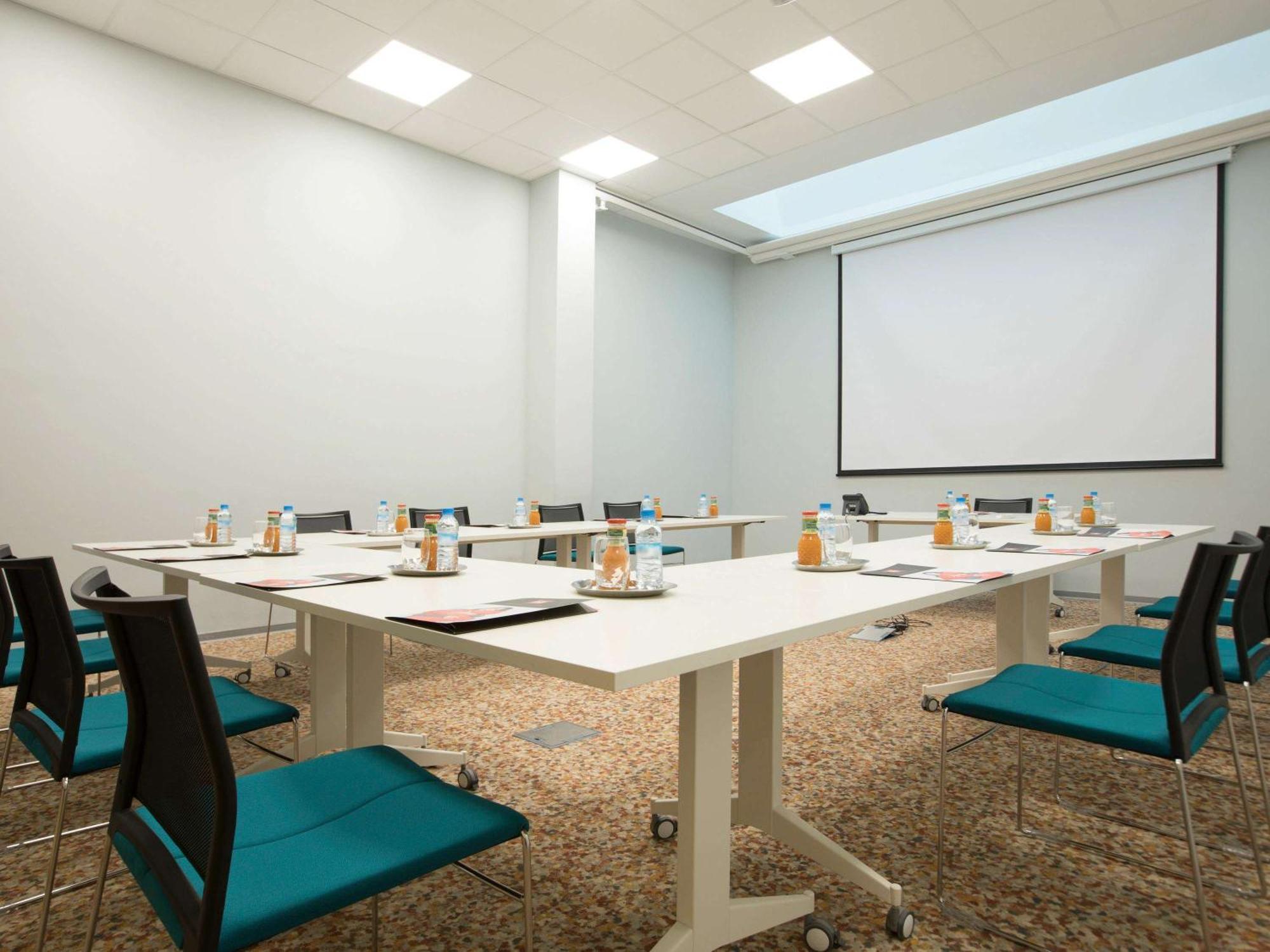 Ibis Abdelmoumen Casa Centre 3* Casablanca