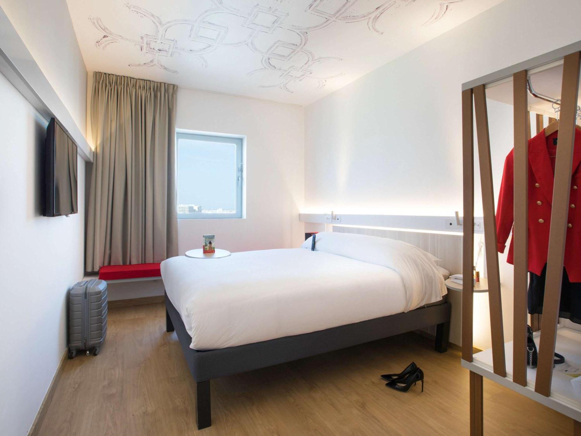 Ibis Abdelmoumen Casa Centre 3* Casablanca